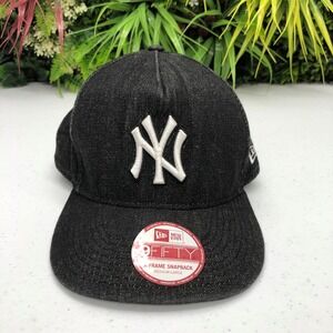 New York Yankees Hat Cap Snap Back Mens Large Black New Era MLB Baseball Logo